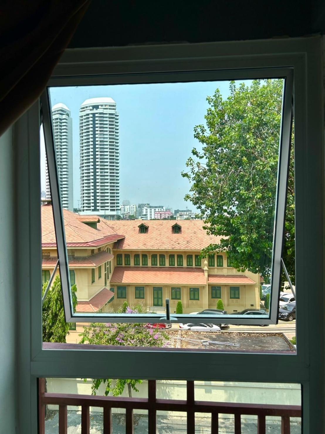 Khaosan Art Hotel Bangkok Exterior photo