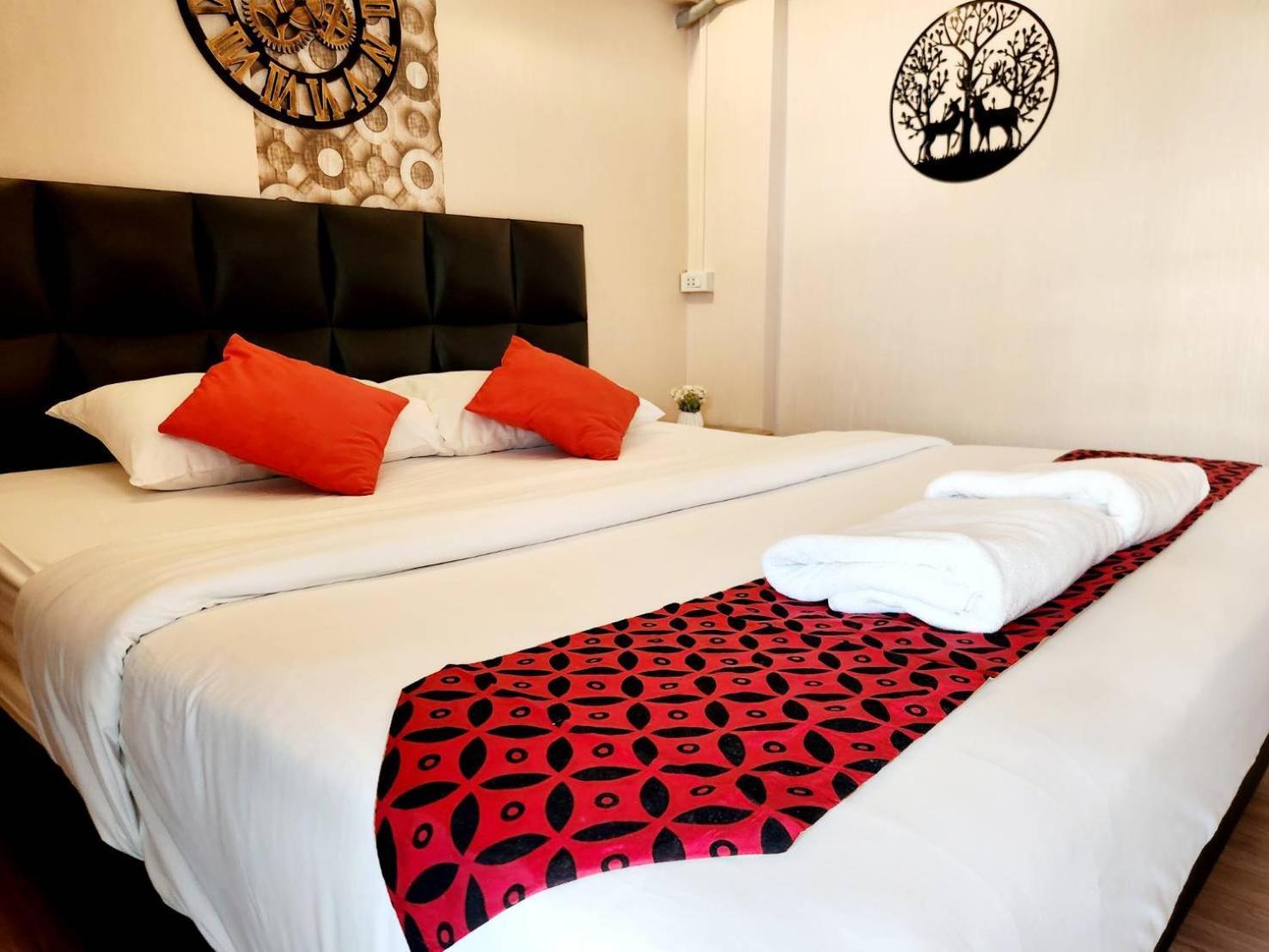 Khaosan Art Hotel Bangkok Exterior photo