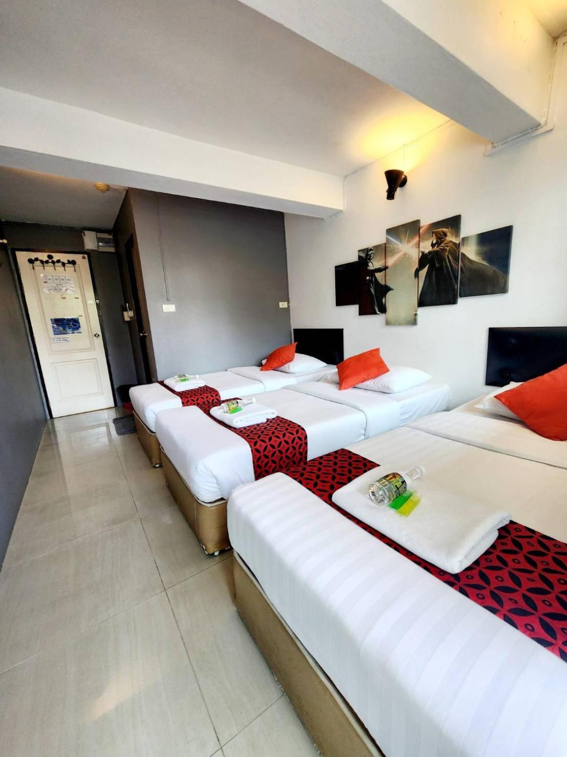 Khaosan Art Hotel Bangkok Exterior photo